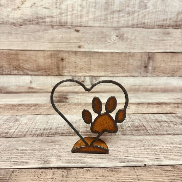 Heart outline standing figurine with paw cutout in rustic metal finish