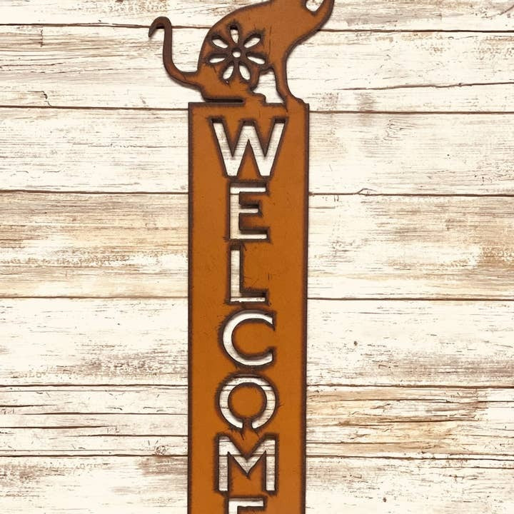 Cat Garden Friend Rusty Metal Vertical Welcome Sign Kitty Gift