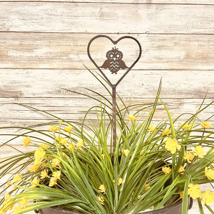 Owl with Heart Outline Rusty Metal Garden Plant Stake